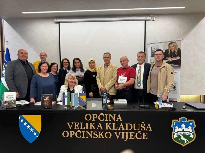 VK mono2.jpg - Perom do istine: Promovisana monografija o historiji i identitetu Bosne i Bošnjaka